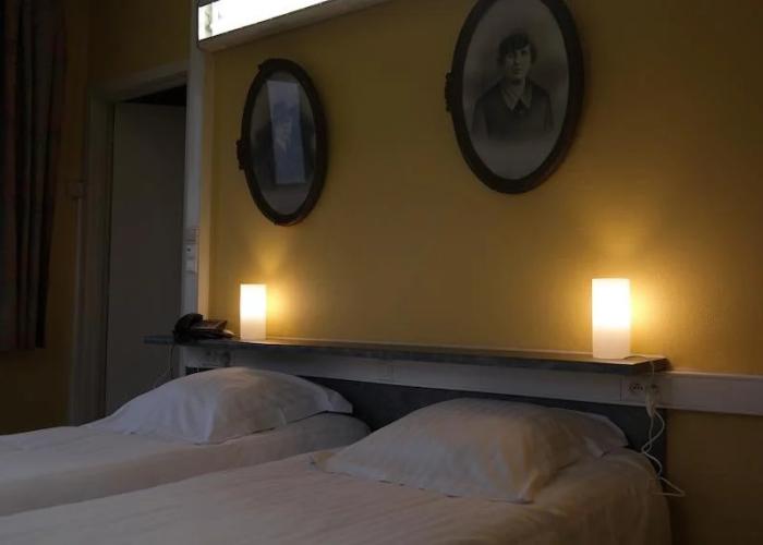 De Bonte Os Hotel & Tower