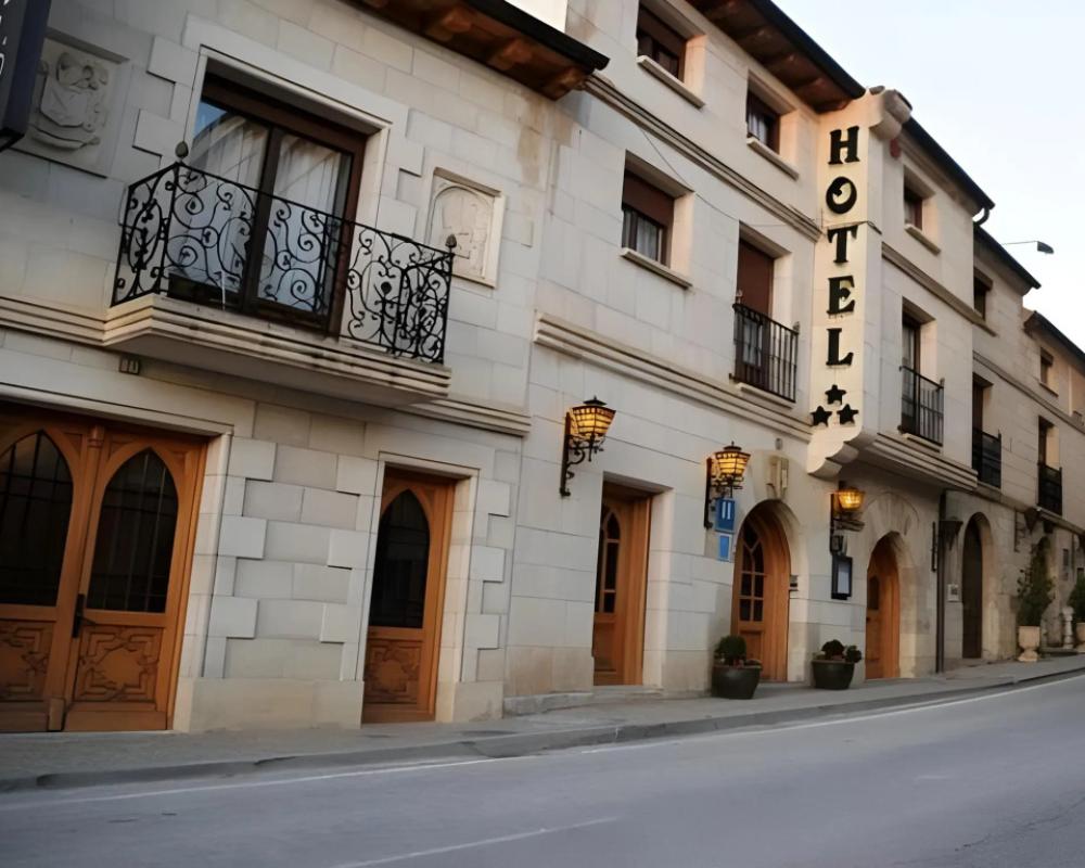 Hotel Santo Domingo De Silos