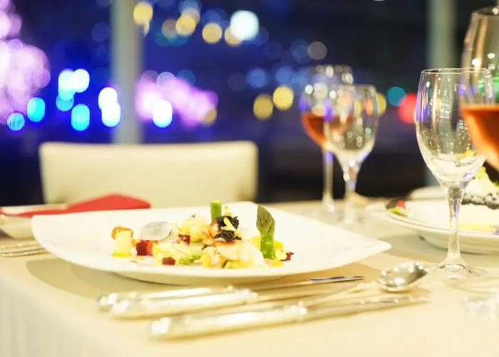 Menard Aoyama Resort Hotel Schönvert