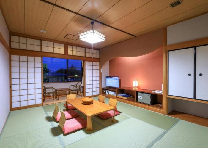 Hill Hotel Sunpia Iga