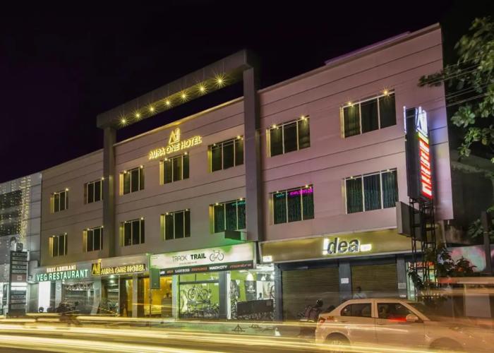 Aura One Hotel
