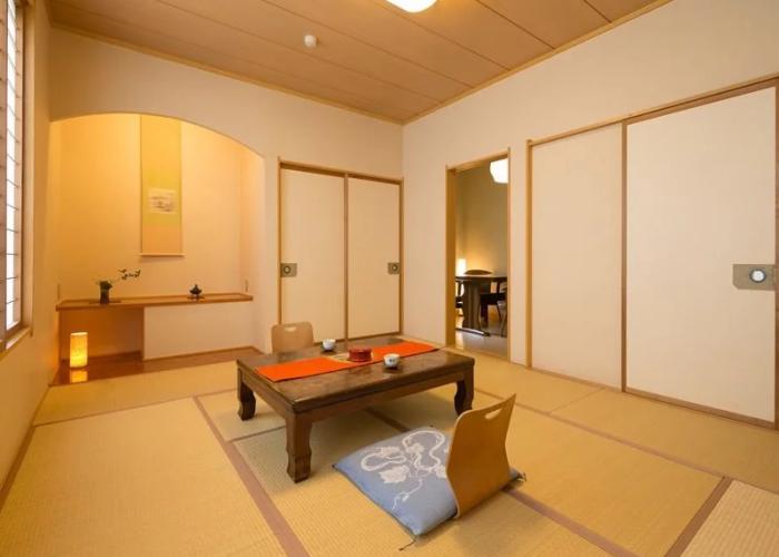 Hotel Takanosukan