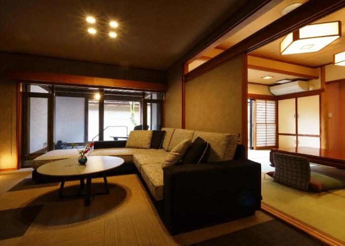 Tsukioka Spa Asobiyado Akebono