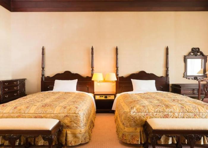 Royal Tainai Park Hotel