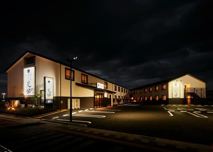 Hotel KAN-RAKU Saitama Honjo-Waseda Hinoki No Yakata