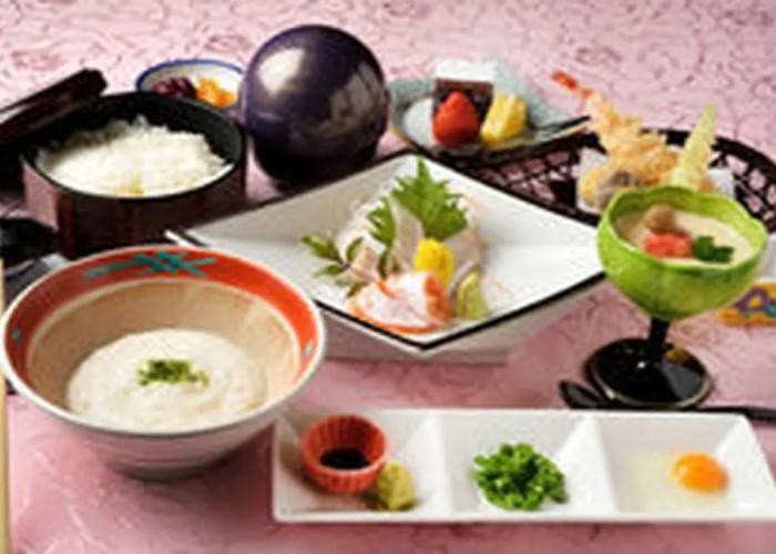 Royal Hotel Uohachi