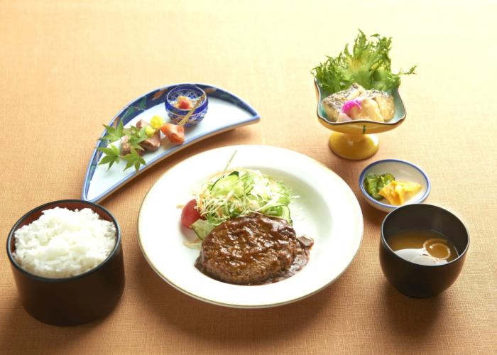 Royal Hotel Uohachi