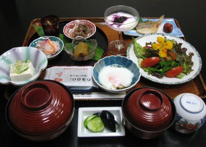 Minshuku Ikemori