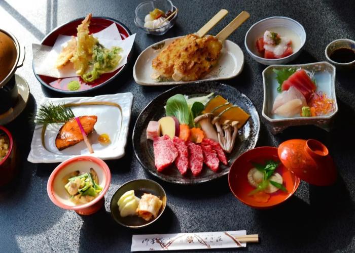Ogute Lakeside Ryokan Shirasagiso