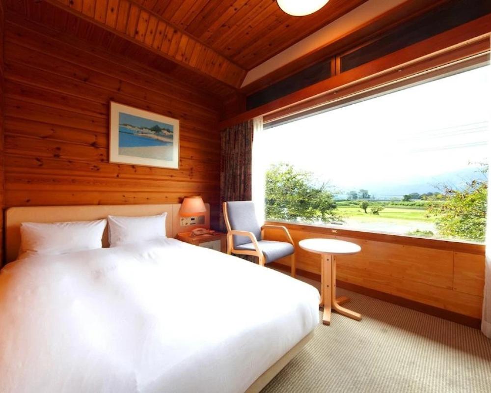 фото Okubiwako Makino Grand Park Hotel