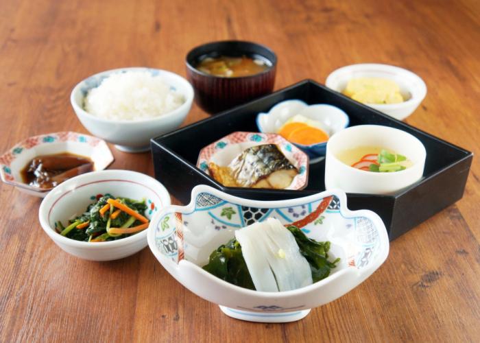 Tsuruga Manten Hotel Ekimae