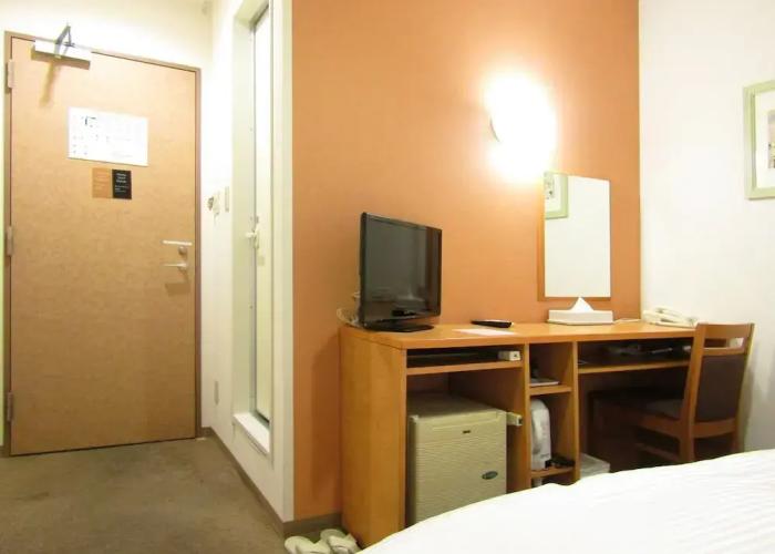 Business Hotel Isesaki Heisei INN