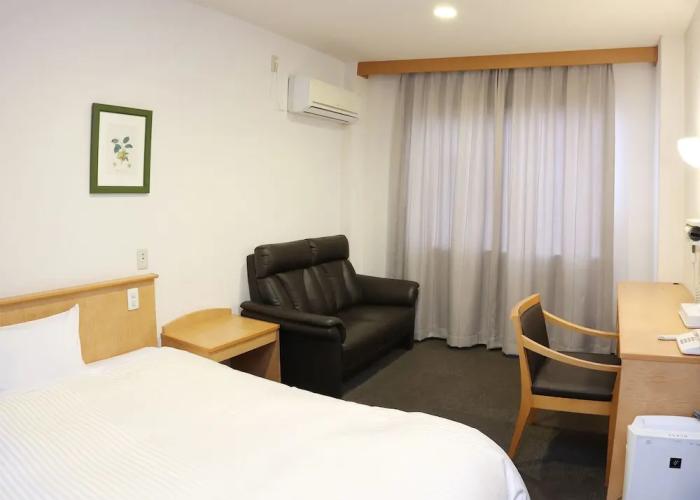 Business Hotel Isesaki Heisei INN