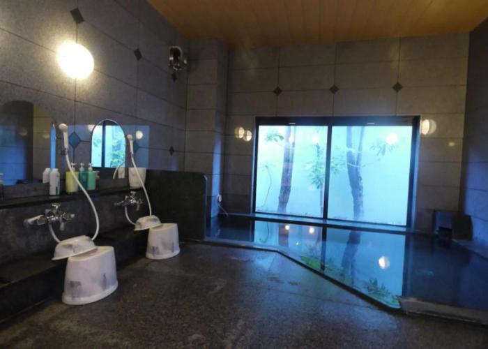 Hotel Route-Inn Mikawa Inter