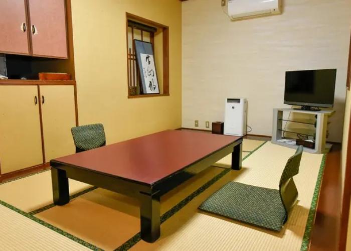 Hamazen Ryokan