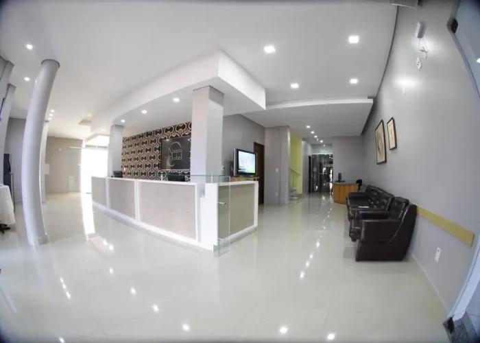 Nayru Hotel