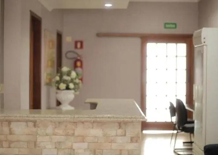 Rosa's Hotel