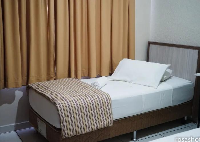 Rosa's Hotel