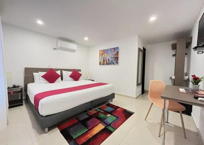Hotel Vanguardia Natural