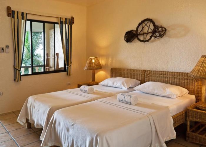 Easy Diving and Beach Resort