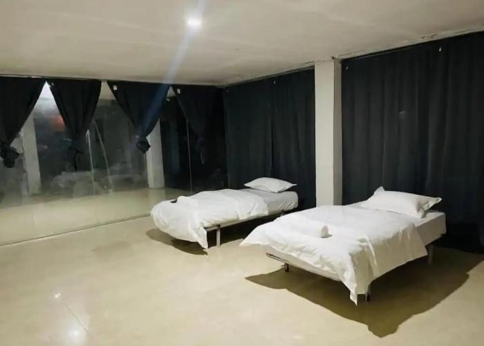 Gorgona Beach Hotel