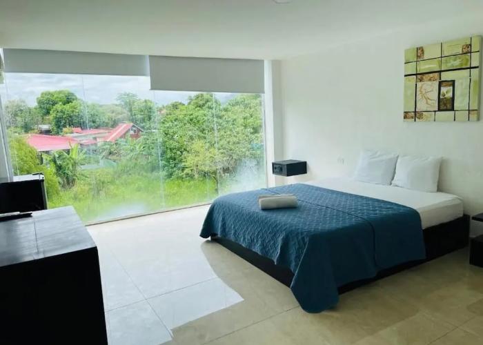 Gorgona Beach Hotel