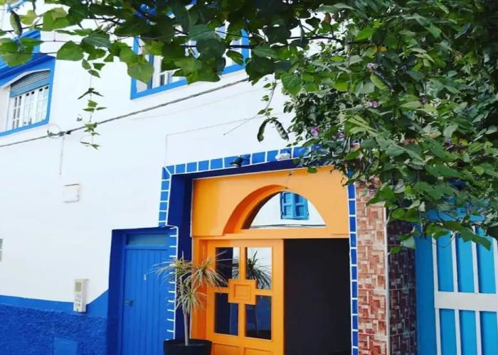 BigBlue Hostel Surf & Coworking
