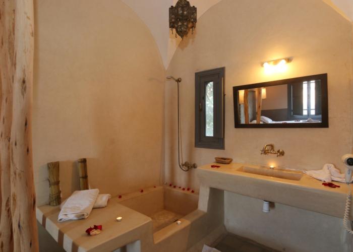 Shems Moon Lodge & Spa