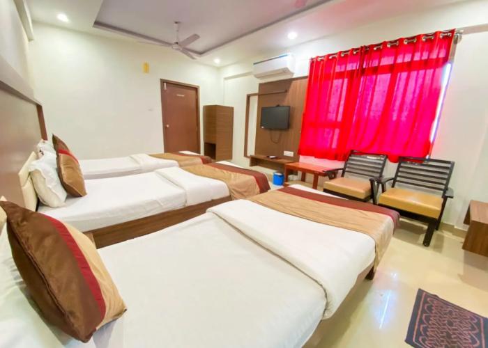 Hotel Gomti