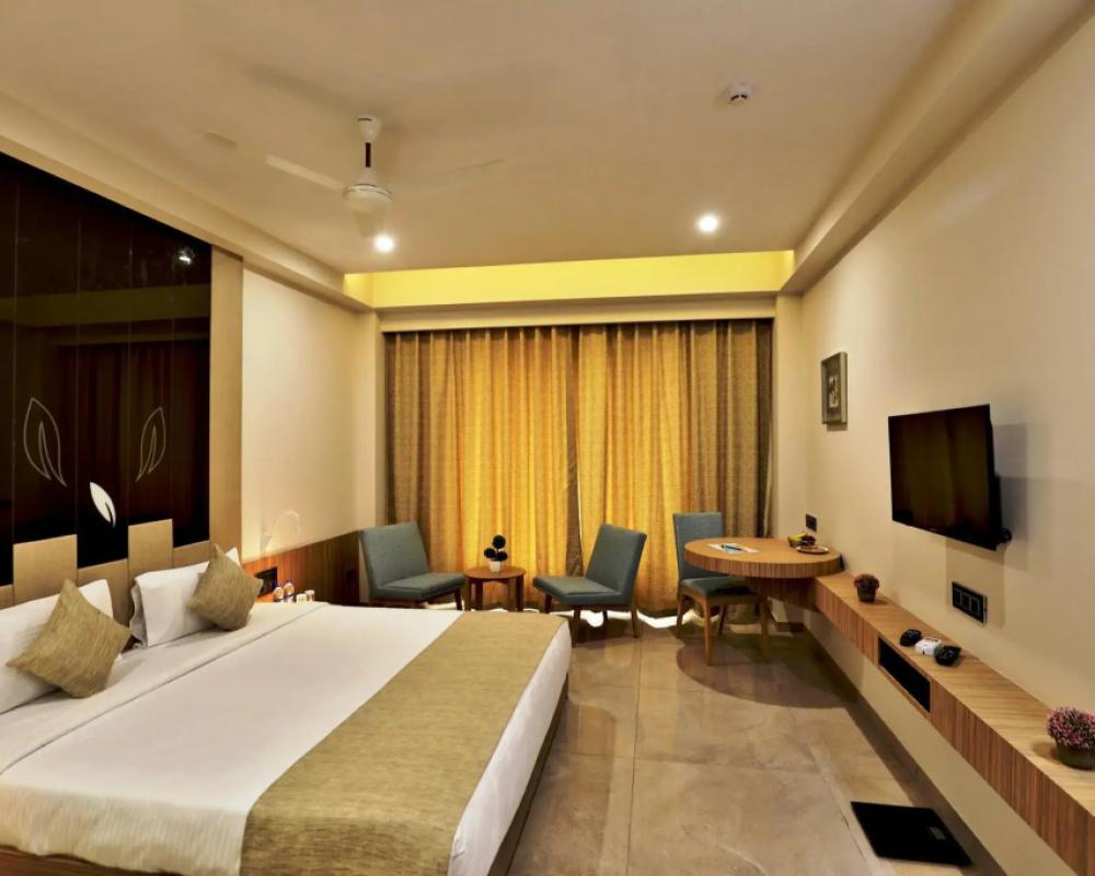 фото Vits Devbhumi Hotel