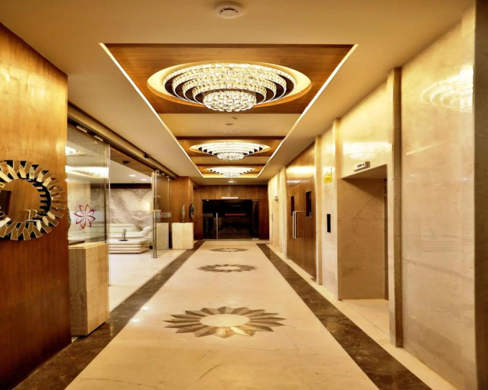фото Vits Devbhumi Hotel