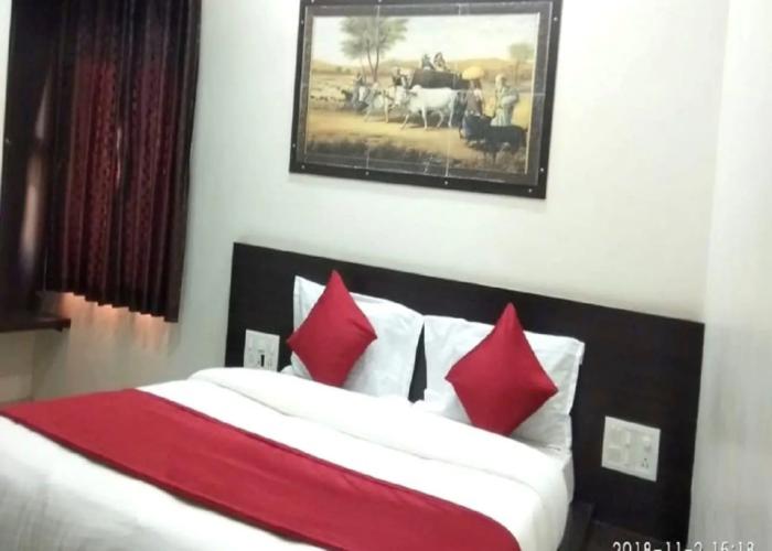 Hotel Gayatri by Sky Stays