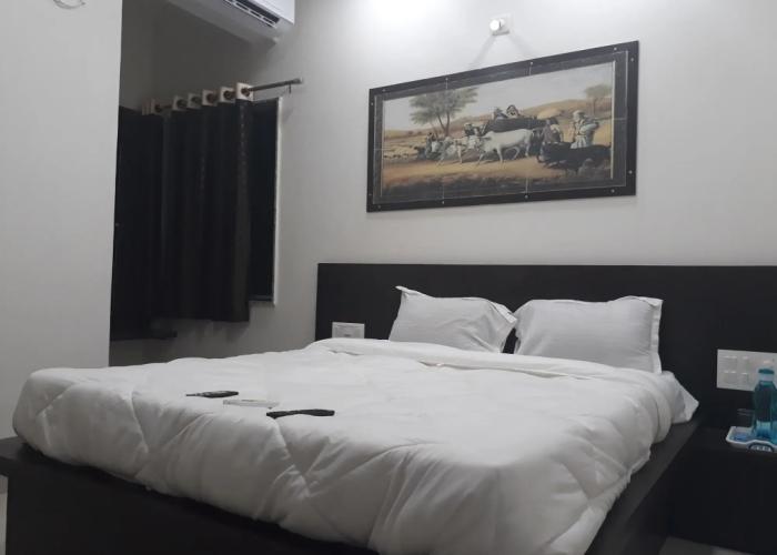 Hotel Gayatri by Sky Stays