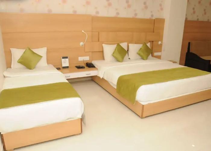 Daksh The Madhuvan Suites Dwarka