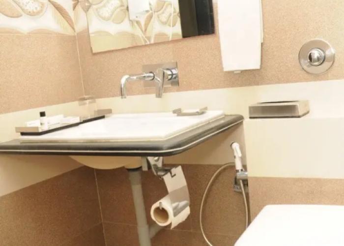Daksh The Madhuvan Suites Dwarka