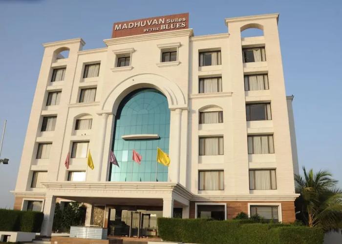 Daksh The Madhuvan Suites Dwarka