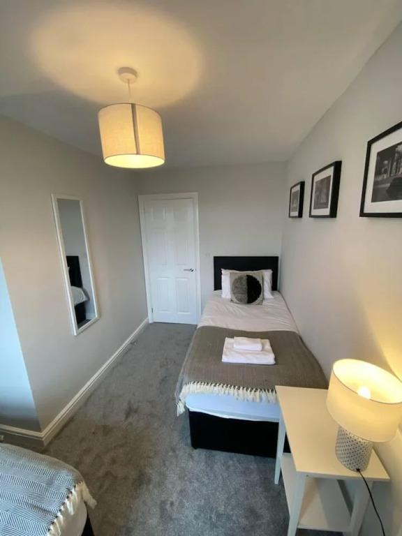 Storey Apartment - 2 Bedroom Upstairs Flat