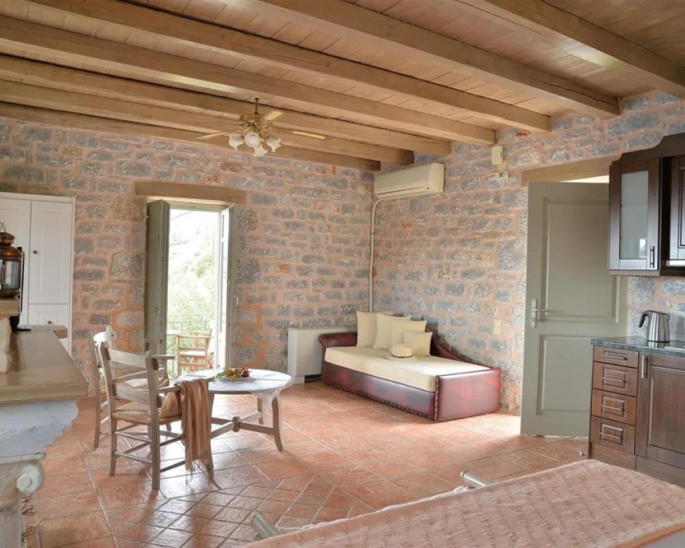 фото Akrolithi Guesthouse