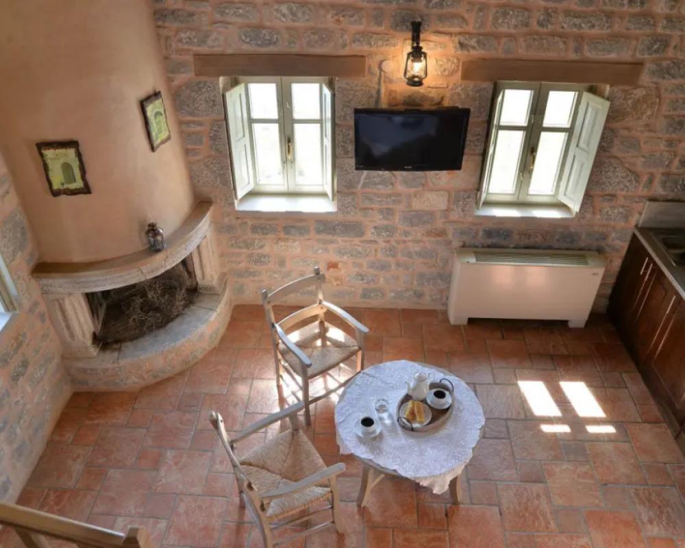 фото Akrolithi Guesthouse