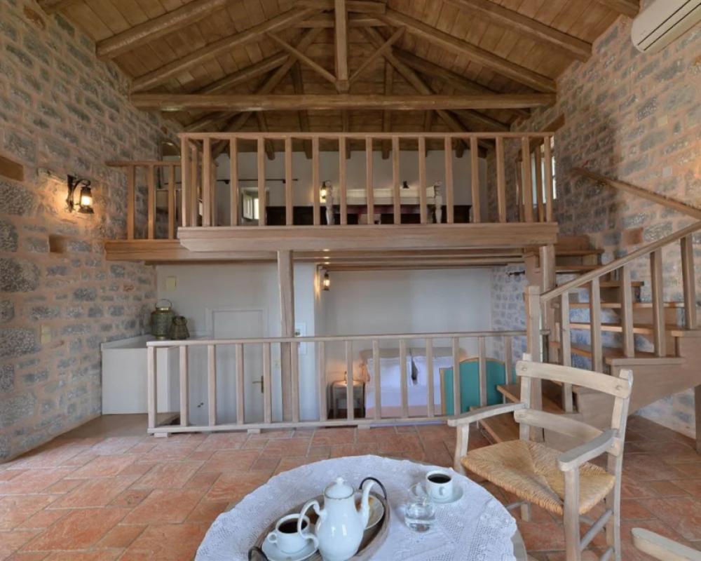 фото Akrolithi Guesthouse