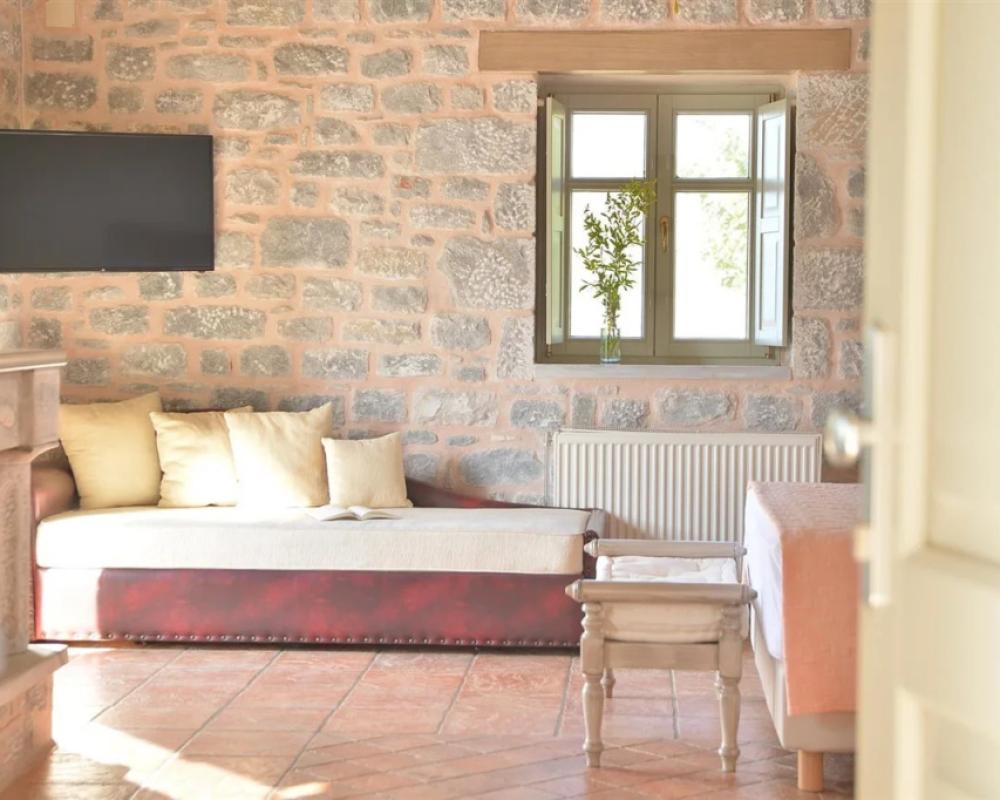 фото Akrolithi Guesthouse