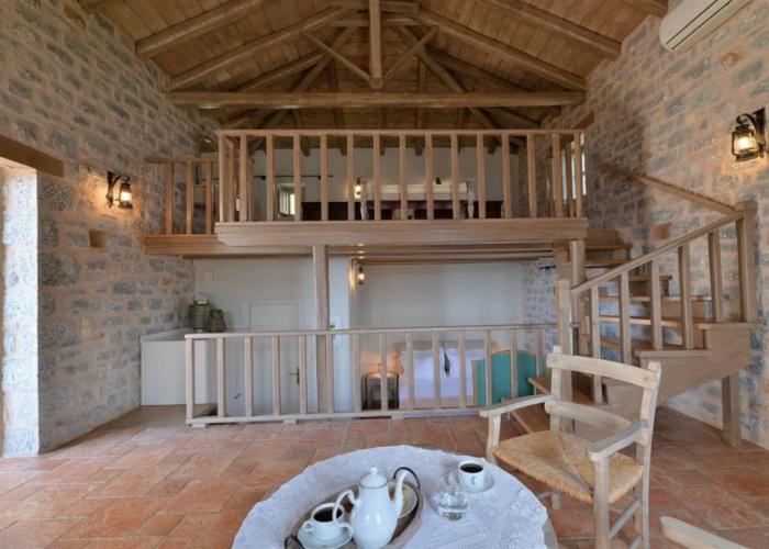 Akrolithi Guesthouse