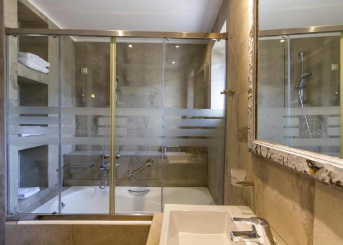 Itilo Traditional Hotel