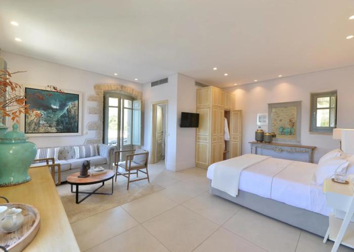Akrolithi Boutique Hotel