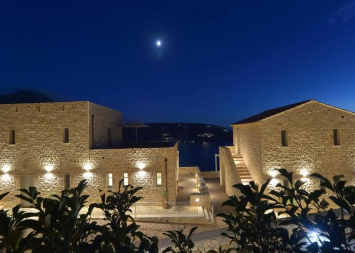Akrolithi Boutique Hotel