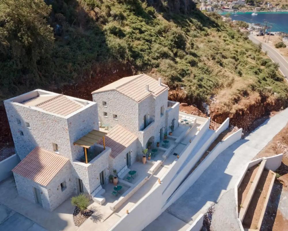 фото Yerma Suites Limeni