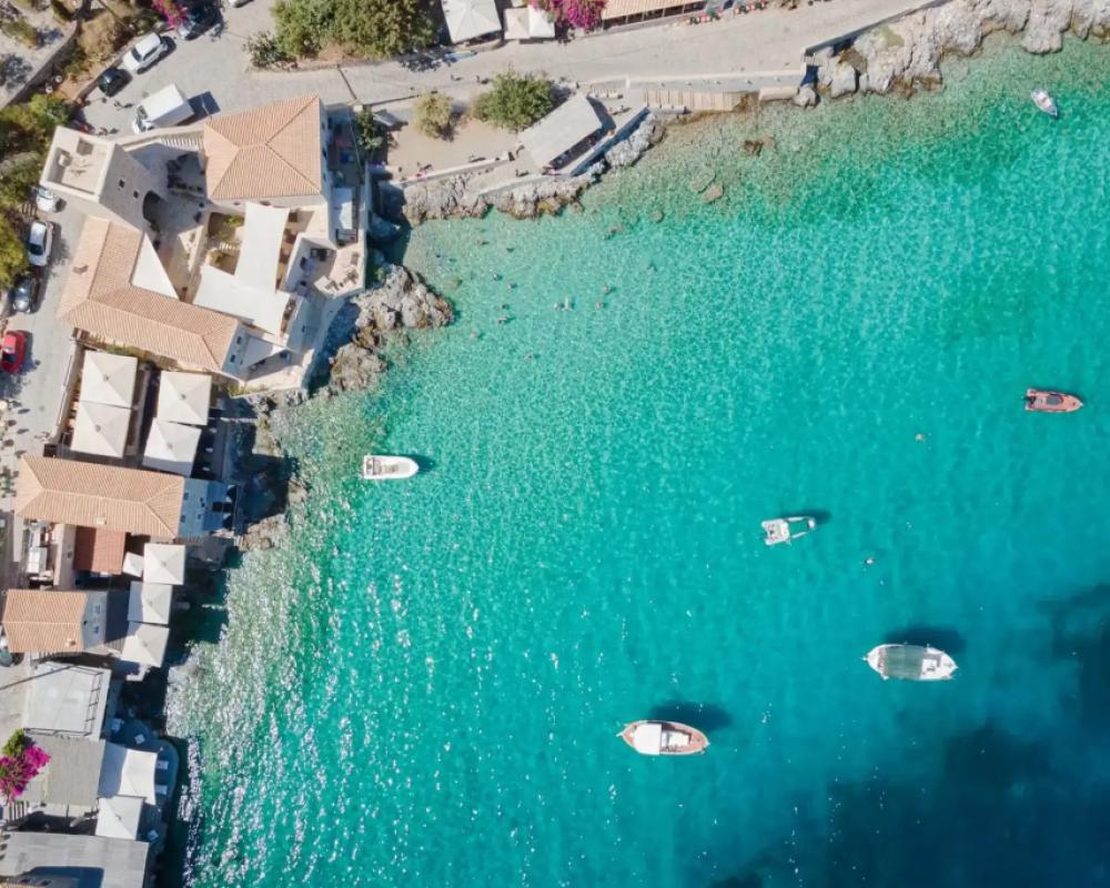 фото Yerma Suites Limeni