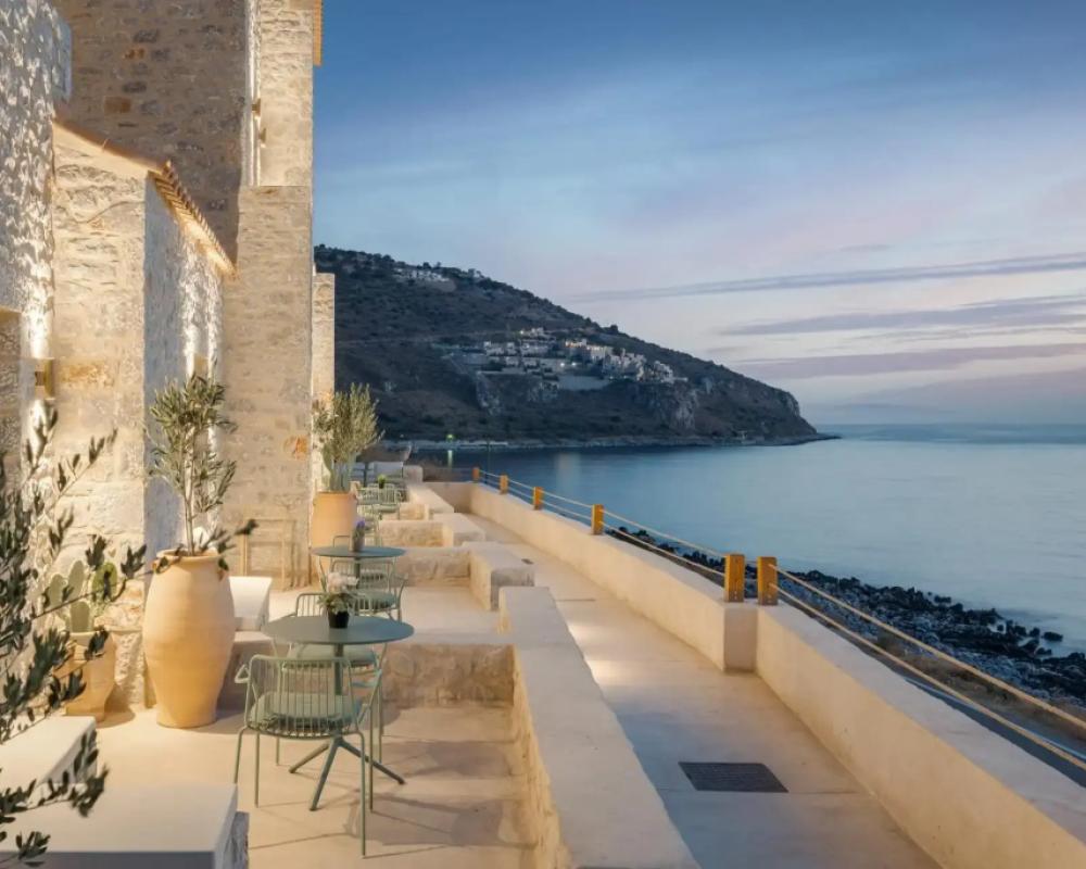 фото Yerma Suites Limeni