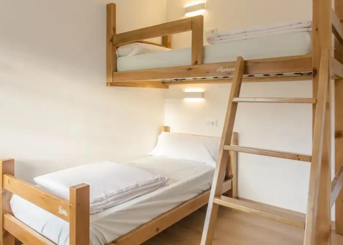 Albergue La Yalga - Hostel