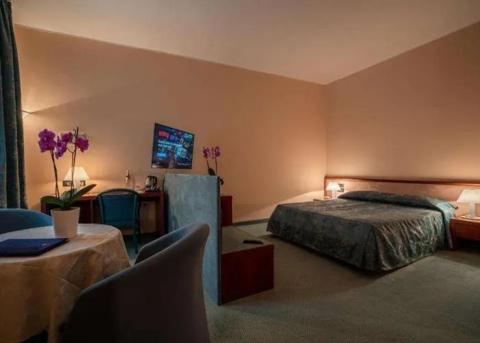 Hotel Diana